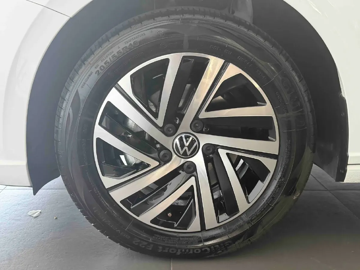 2024 Volkswagen Lavida 1.5T 160HP L4 7DCT,autocango,china used car exporter,china ev exporter,chinese used car exporter,chinese used ev exporter