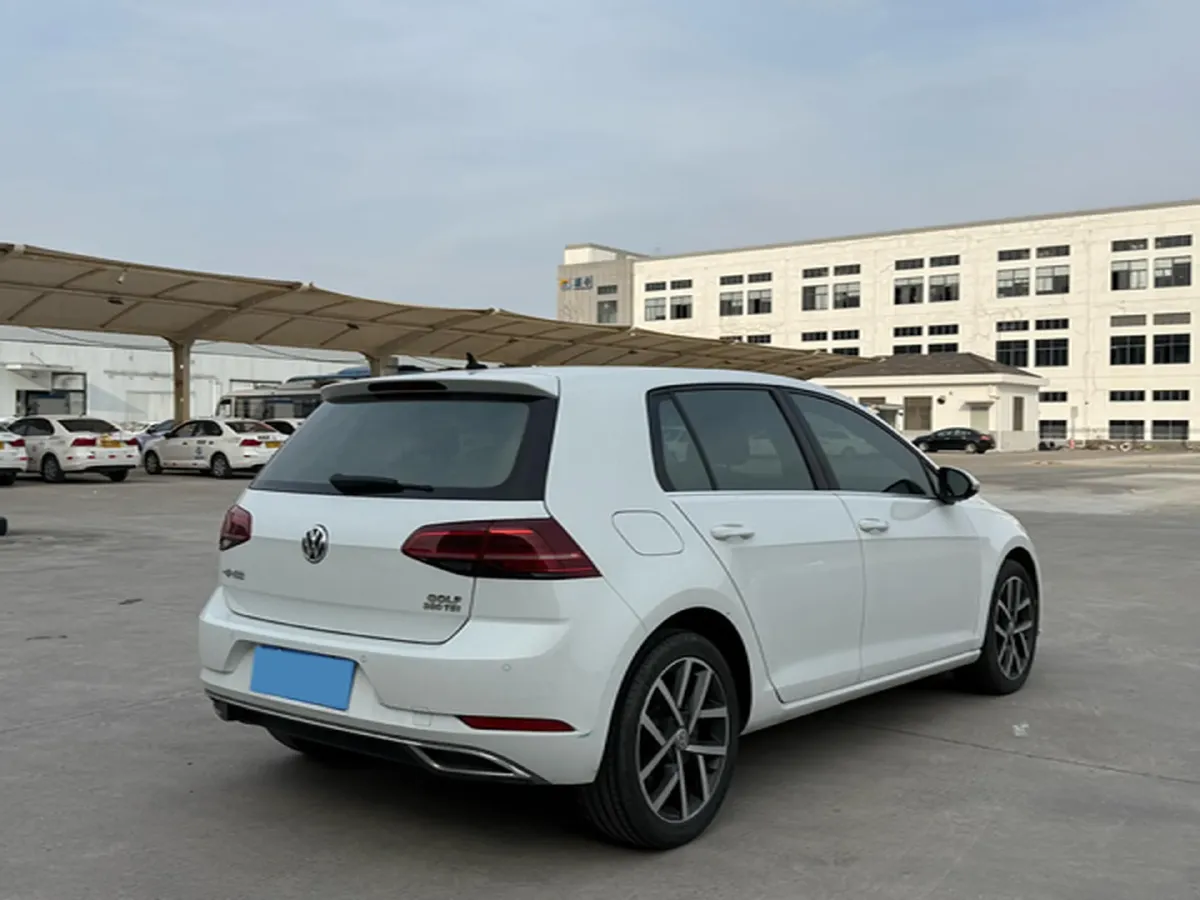 2020 Volkswagen Golf 1.4T 150HP L4 7DCT,autocango,china used car exporter,china ev exporter,chinese used car exporter,chinese used ev exporter