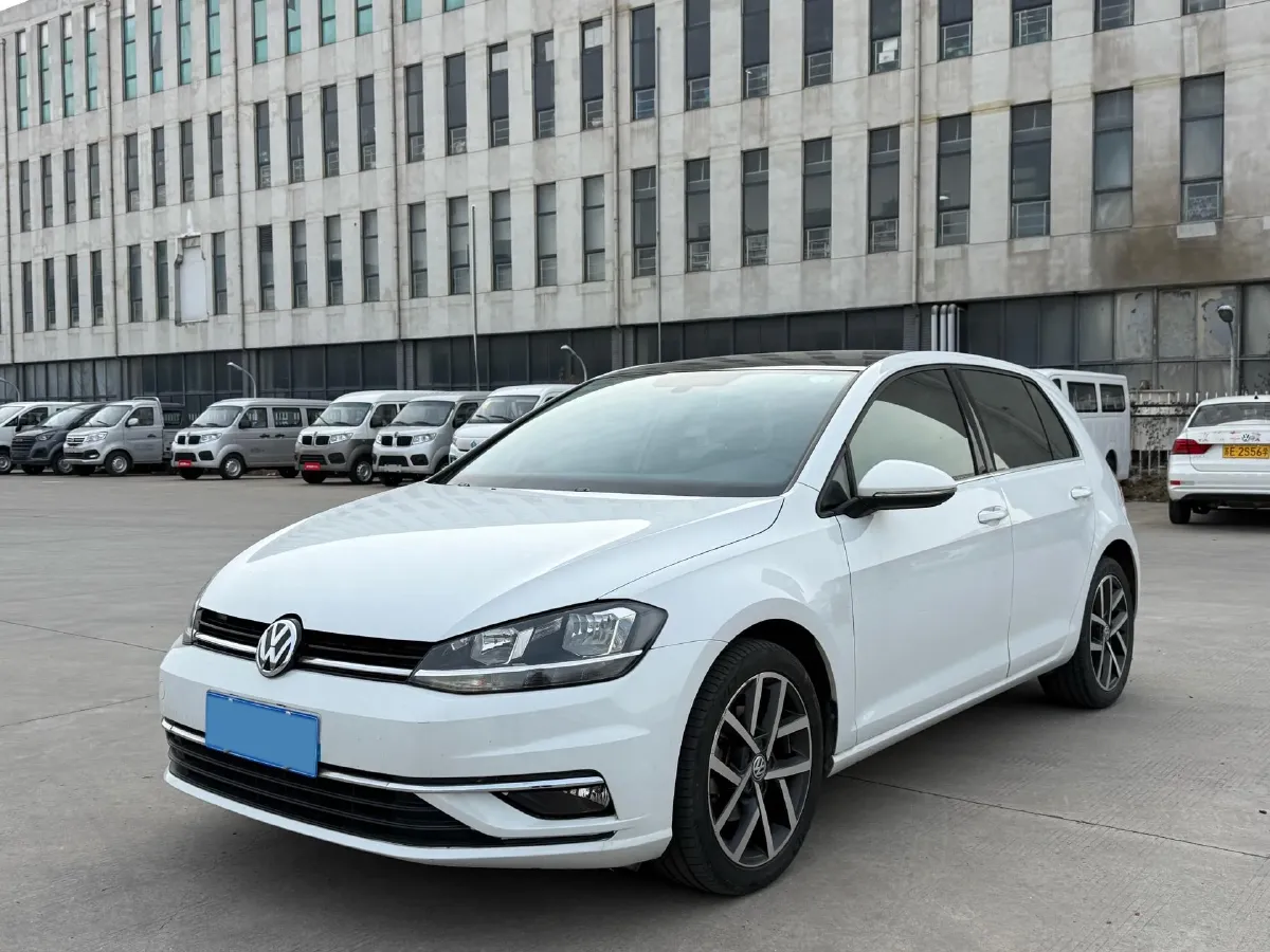 2020 Volkswagen Golf 1.4T 150HP L4 7DCT,autocango,china used car exporter,china ev exporter,chinese used car exporter,chinese used ev exporter