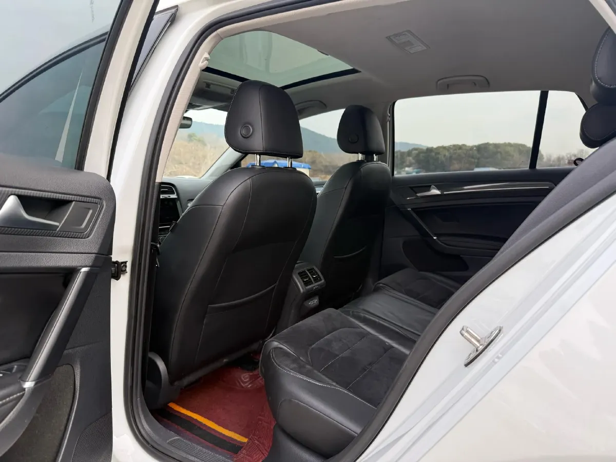 2020 Volkswagen Golf 1.4T 150HP L4 7DCT,autocango,china used car exporter,china ev exporter,chinese used car exporter,chinese used ev exporter