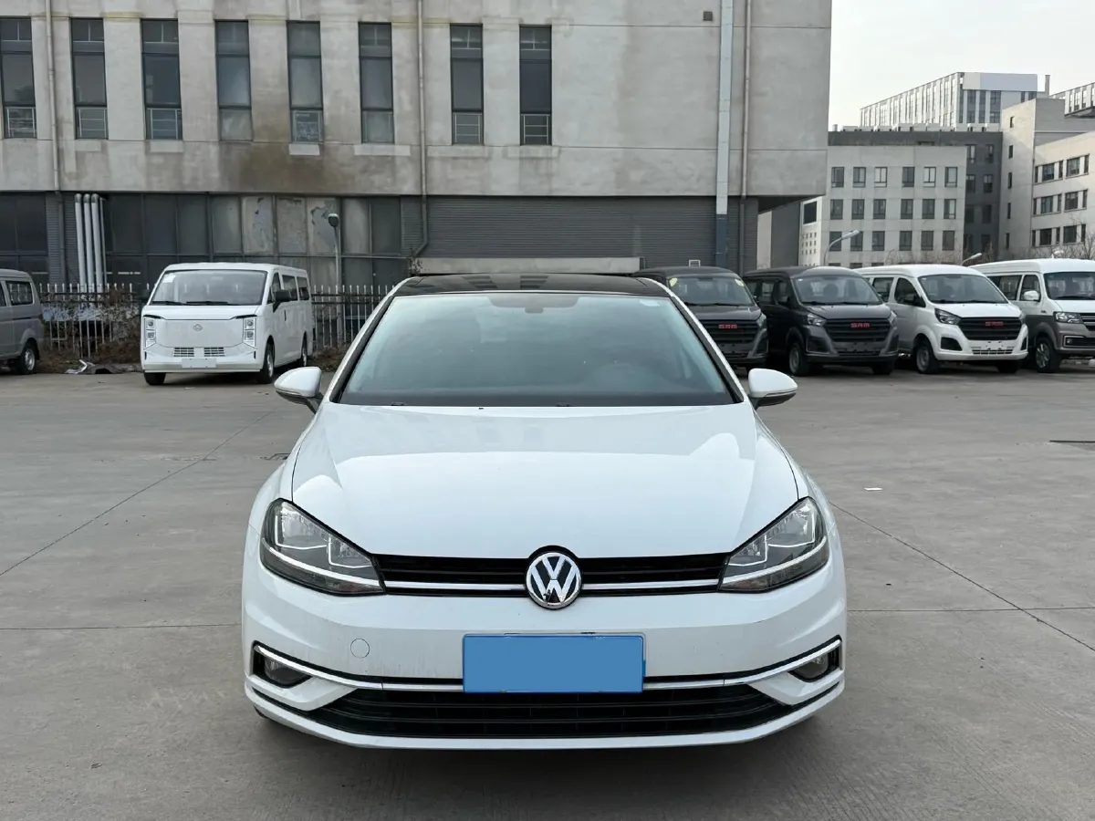 2020 Volkswagen Golf 1.4T 150HP L4 7DCT,autocango,china used car exporter,china ev exporter,chinese used car exporter,chinese used ev exporter