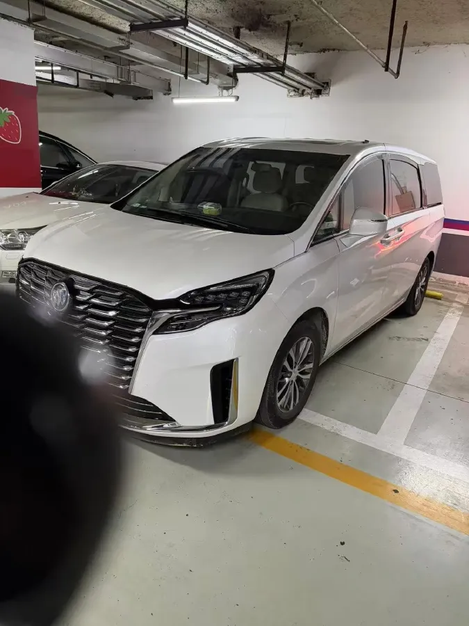 2023 Buick GL8 2.0T 237HP L4 9AT,autocango,china used car exporter,china ev exporter,chinese used car exporter,chinese used ev exporter