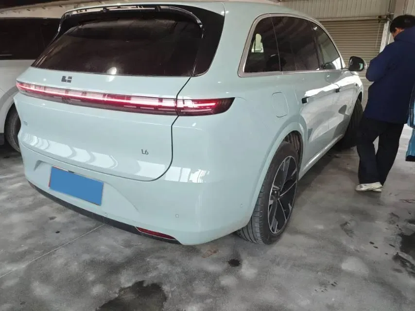 2025 Li L6 Range Extended 154HP L4 REEV,autocango,china used car exporter,china ev exporter,chinese used car exporter,chinese used ev exporter