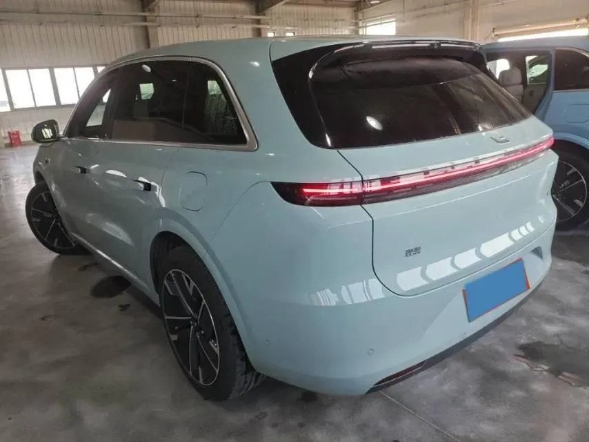 2025 Li L6 Range Extended 154HP L4 REEV,autocango,china used car exporter,china ev exporter,chinese used car exporter,chinese used ev exporter