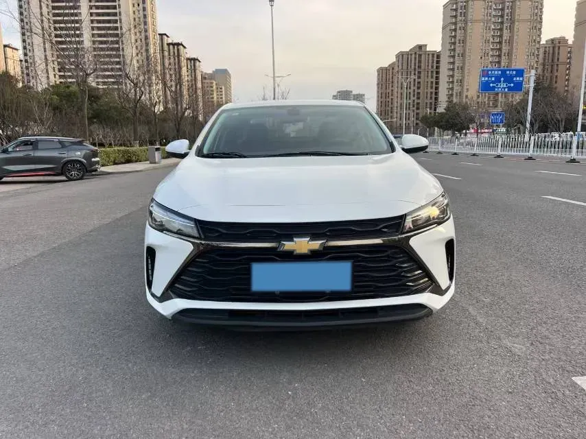 2022 Chevrolet Monza 1.5L 113HP L4 6AT,autocango,china used car exporter,china ev exporter,chinese used car exporter,chinese used ev exporter