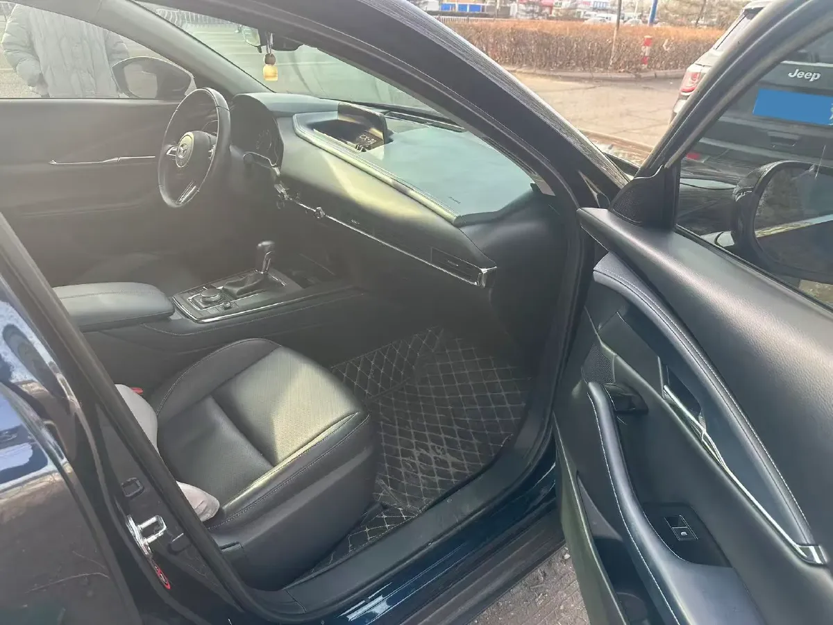 2020 Mazda CX-30 2.0L 158HP L4 6AT,autocango,china used car exporter,china ev exporter,chinese used car exporter,chinese used ev exporter