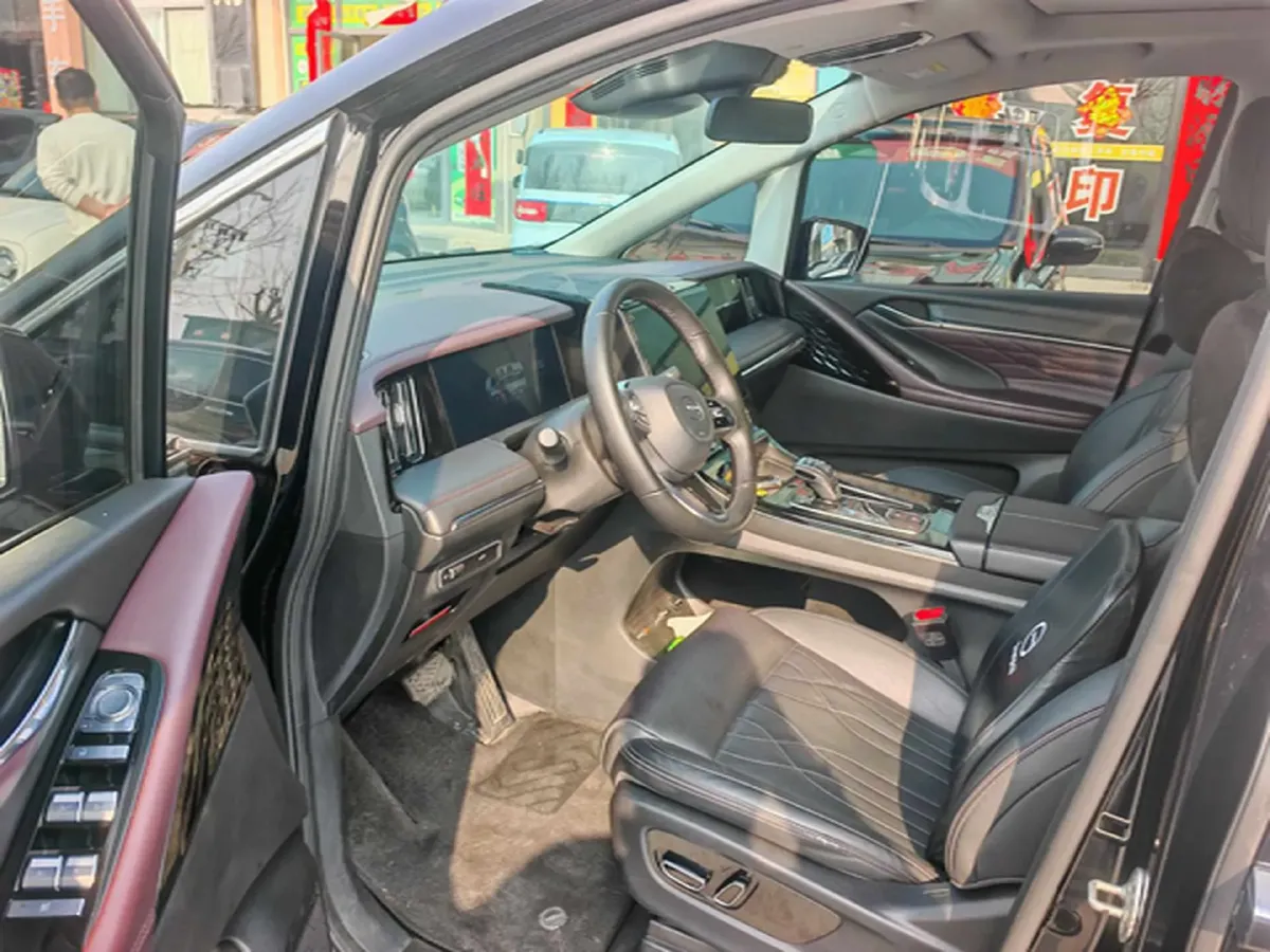 2024 GAC Trumpchi M8 2.0T 252HP L4 8AT,autocango,china used car exporter,china ev exporter,chinese used car exporter,chinese used ev exporter