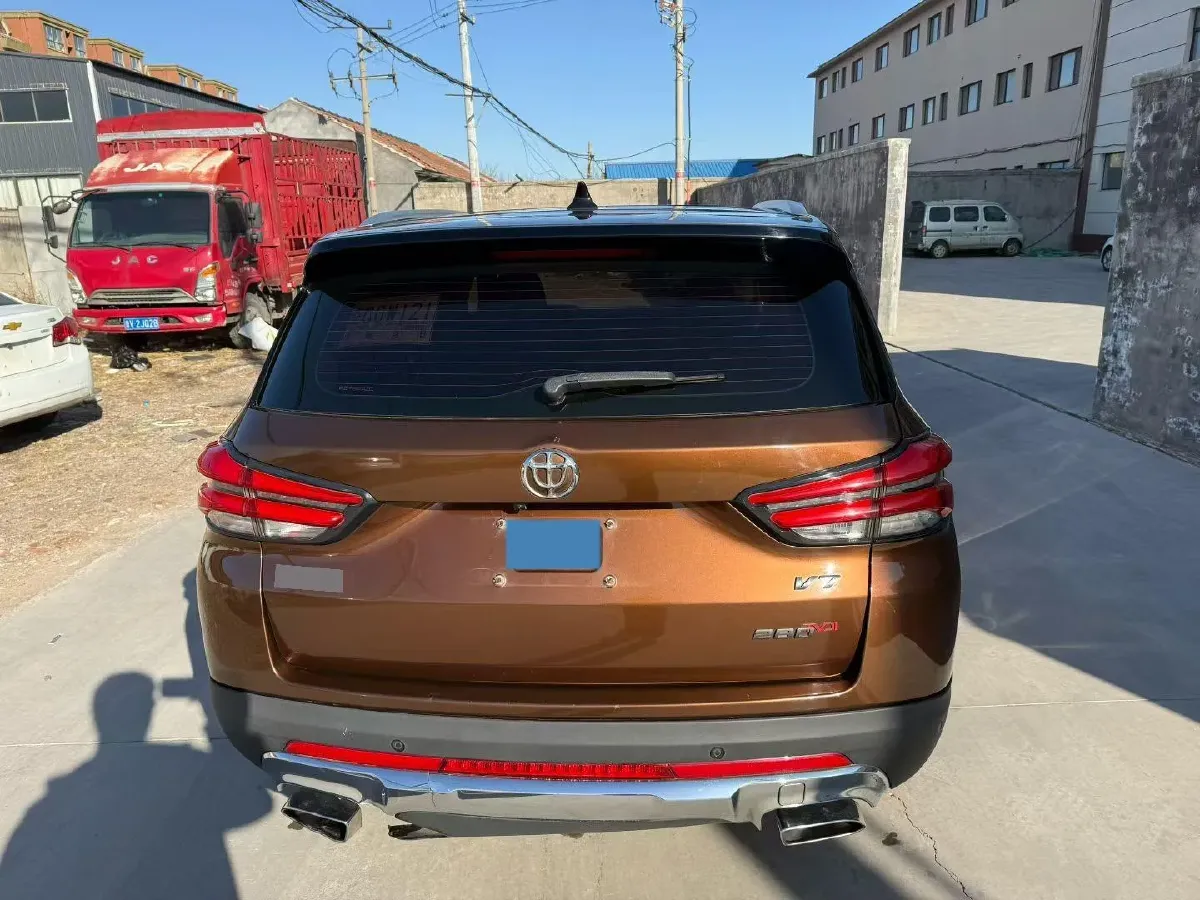 2018 Brilliance Auto V7 1.6T 204HP L4 7DCT,autocango,china used car exporter,china ev exporter,chinese used car exporter,chinese used ev exporter
