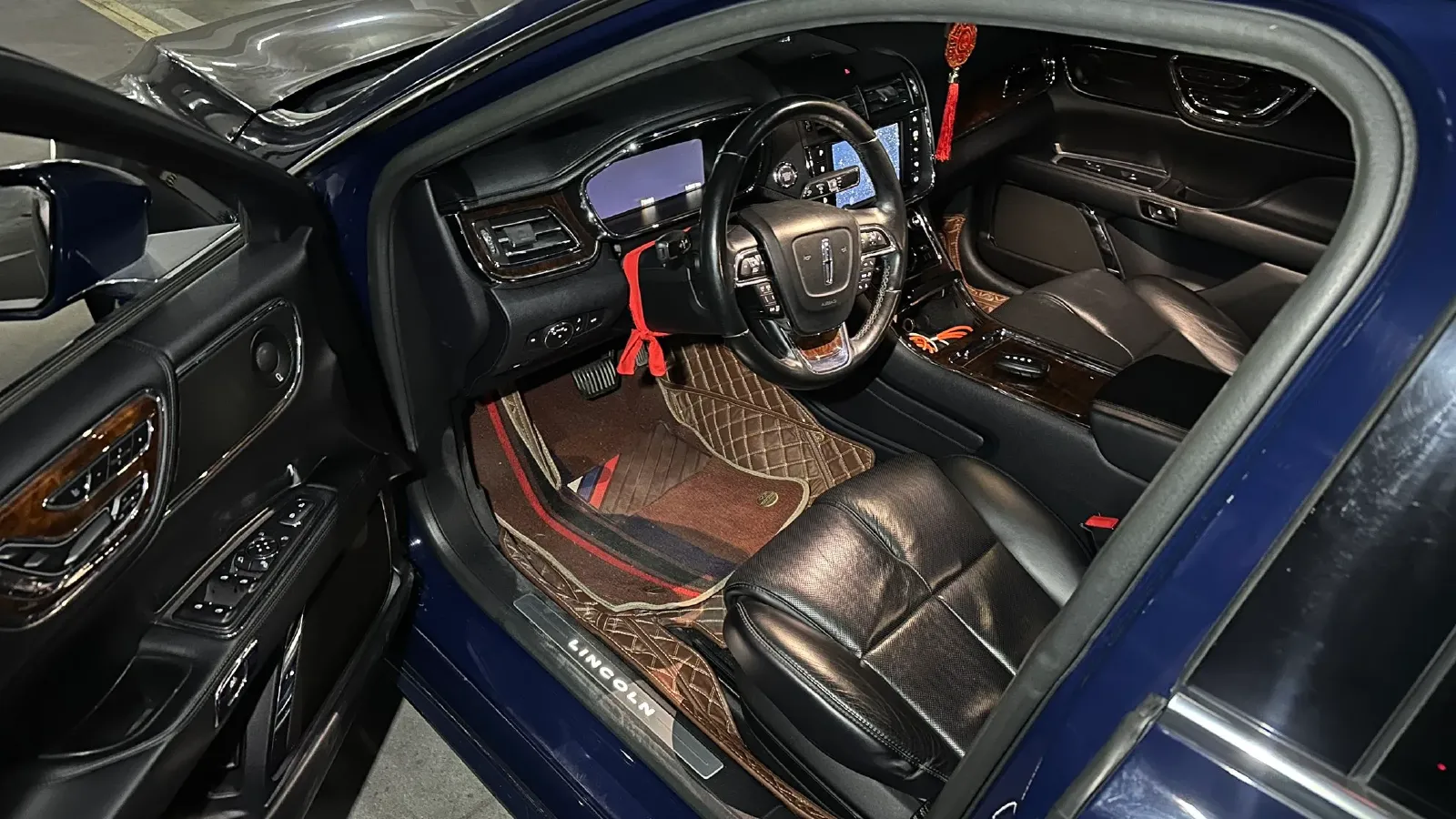 2019 Mercedes-Benz C Class 1.5T 184HP L4 9AT,autocango,china used car exporter,china ev exporter,chinese used car exporter,chinese used ev exporter