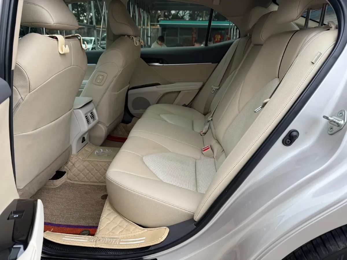 2019 Toyota Camry 2.5L 209HP L4 8AT,autocango,china used car exporter,china ev exporter,chinese used car exporter,chinese used ev exporter