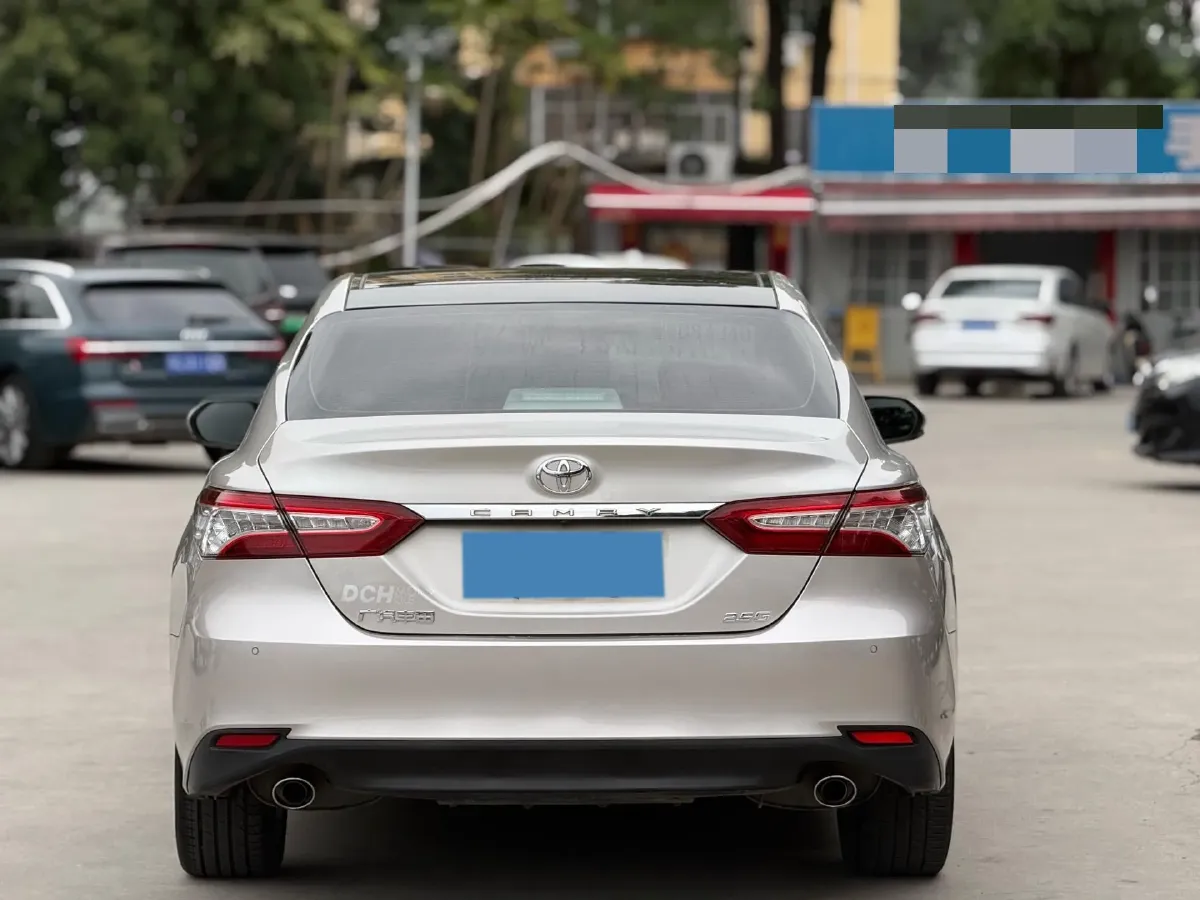 2019 Toyota Camry 2.5L 209HP L4 8AT,autocango,china used car exporter,china ev exporter,chinese used car exporter,chinese used ev exporter