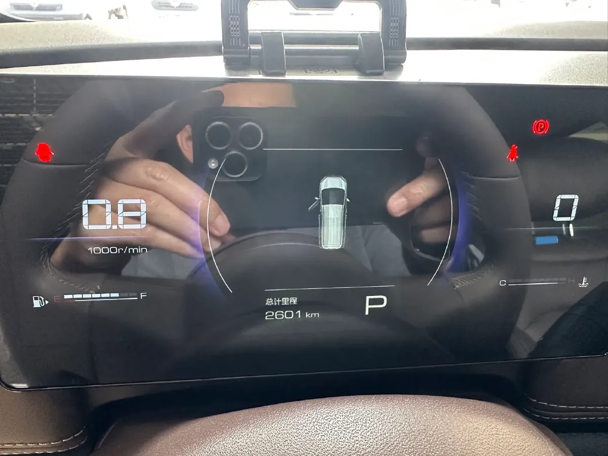 2025 WuLing XingGuang 730 1.5T 177HP L4 CVT,autocango,china used car exporter,china ev exporter,chinese used car exporter,chinese used ev exporter