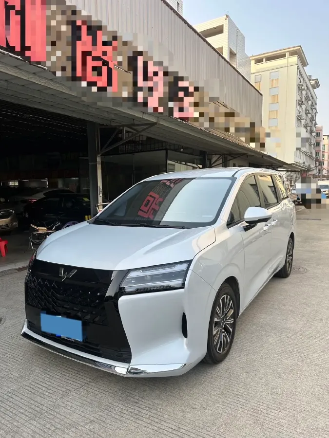 2025 WuLing XingGuang 730 1.5T 177HP L4 CVT,autocango,china used car exporter,china ev exporter,chinese used car exporter,chinese used ev exporter