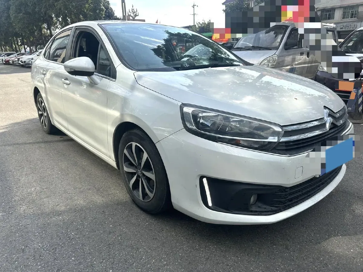 2018 Citroen C4 C-Quatre 1.6L 117HP L4 5MT,autocango,china used car exporter,china ev exporter,chinese used car exporter,chinese used ev exporter