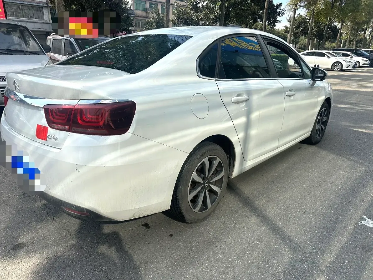 2018 Citroen C4 C-Quatre 1.6L 117HP L4 5MT,autocango,china used car exporter,china ev exporter,chinese used car exporter,chinese used ev exporter