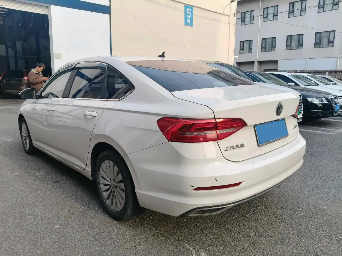 2018 Volkswagen Lavida 1.2T 116HP L4 7DCT,autocango,china used car exporter,china ev exporter,chinese used car exporter,chinese used ev exporter