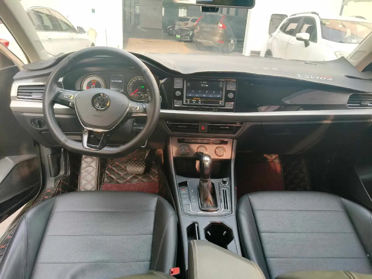2018 Volkswagen Lavida 1.2T 116HP L4 7DCT,autocango,china used car exporter,china ev exporter,chinese used car exporter,chinese used ev exporter