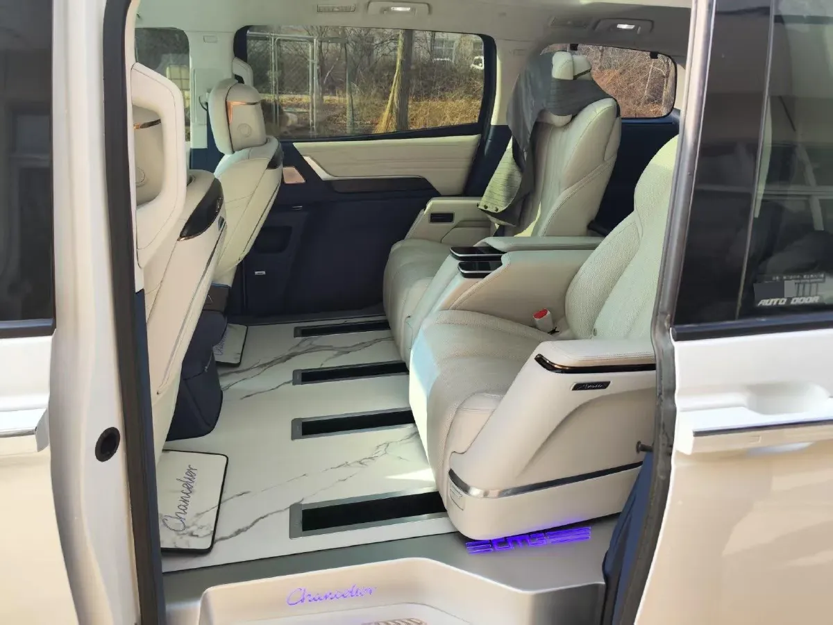 2023 Buick Century 2.0T 237HP L4 9AT,autocango,china used car exporter,china ev exporter,chinese used car exporter,chinese used ev exporter