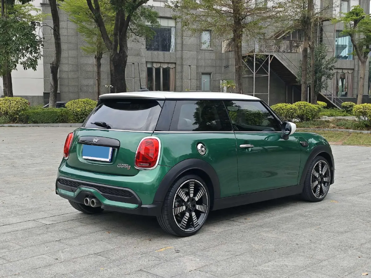 2022 MINI MINI 2.0T 192HP L4 7DCT,autocango,china used car exporter,china ev exporter,chinese used car exporter,chinese used ev exporter