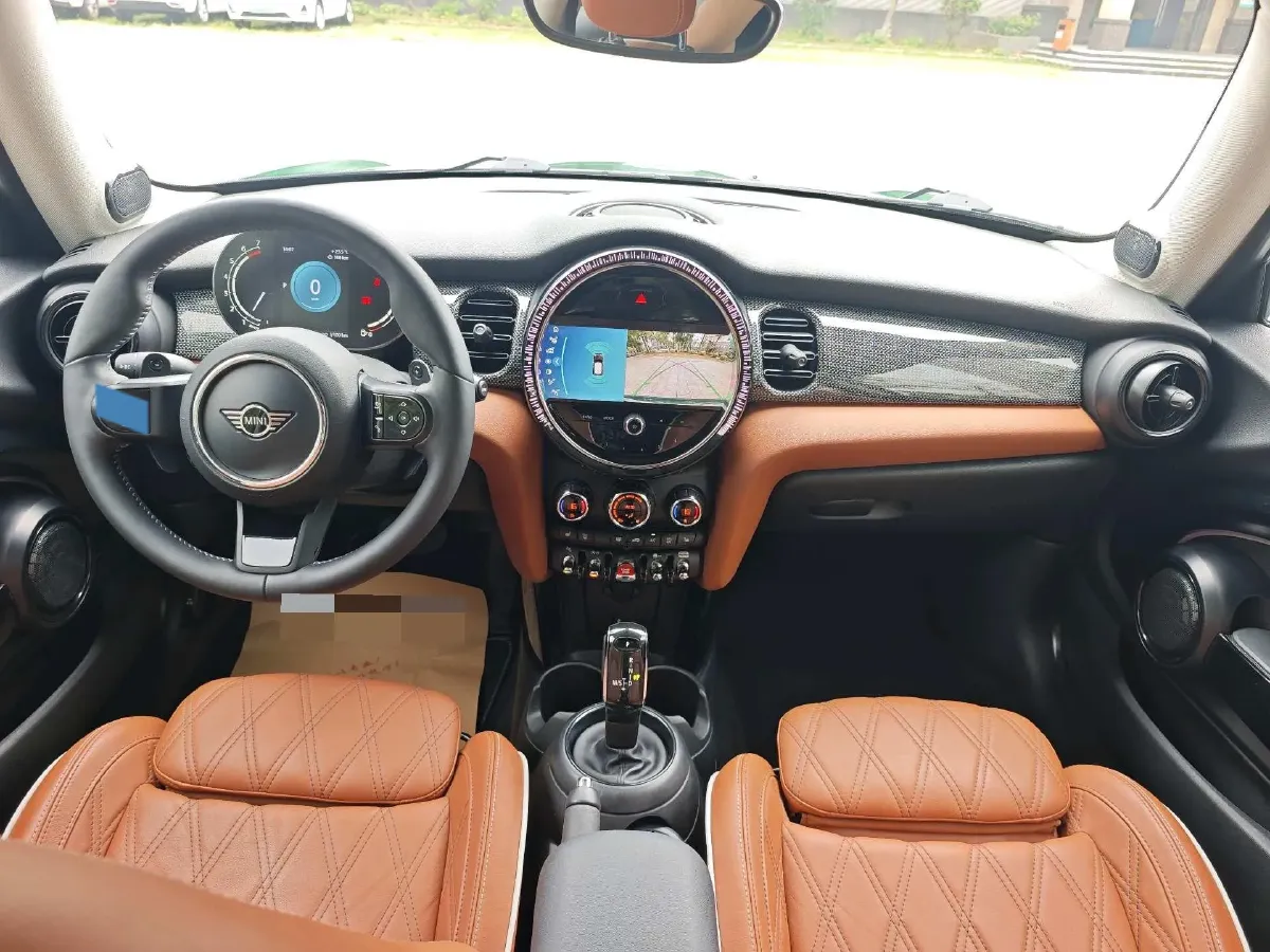 2022 MINI MINI 2.0T 192HP L4 7DCT,autocango,china used car exporter,china ev exporter,chinese used car exporter,chinese used ev exporter