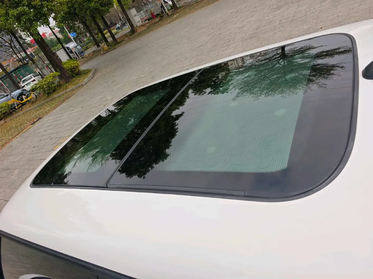 2022 MINI MINI 2.0T 192HP L4 7DCT,autocango,china used car exporter,china ev exporter,chinese used car exporter,chinese used ev exporter