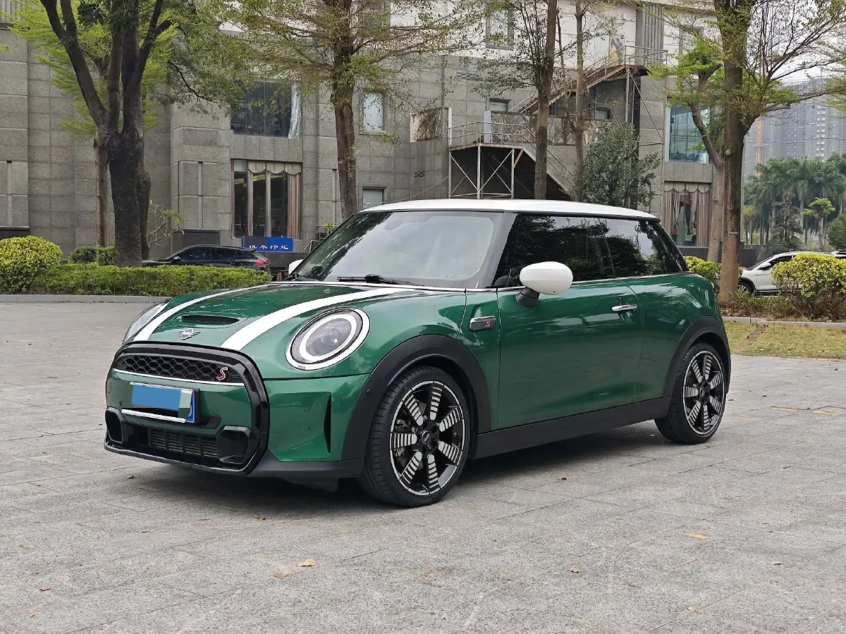 2022 MINI MINI 2.0T 192HP L4 7DCT,autocango,china used car exporter,china ev exporter,chinese used car exporter,chinese used ev exporter