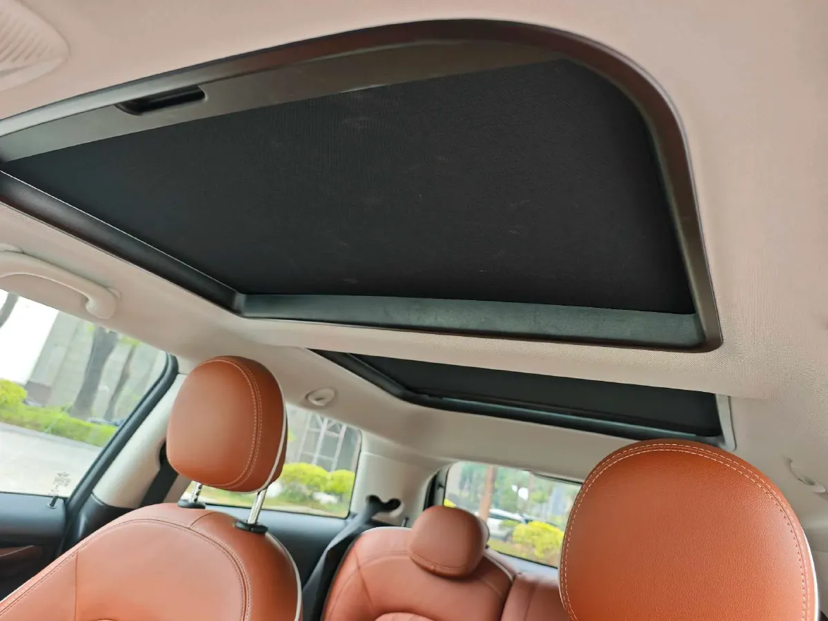 2022 MINI MINI 2.0T 192HP L4 7DCT,autocango,china used car exporter,china ev exporter,chinese used car exporter,chinese used ev exporter