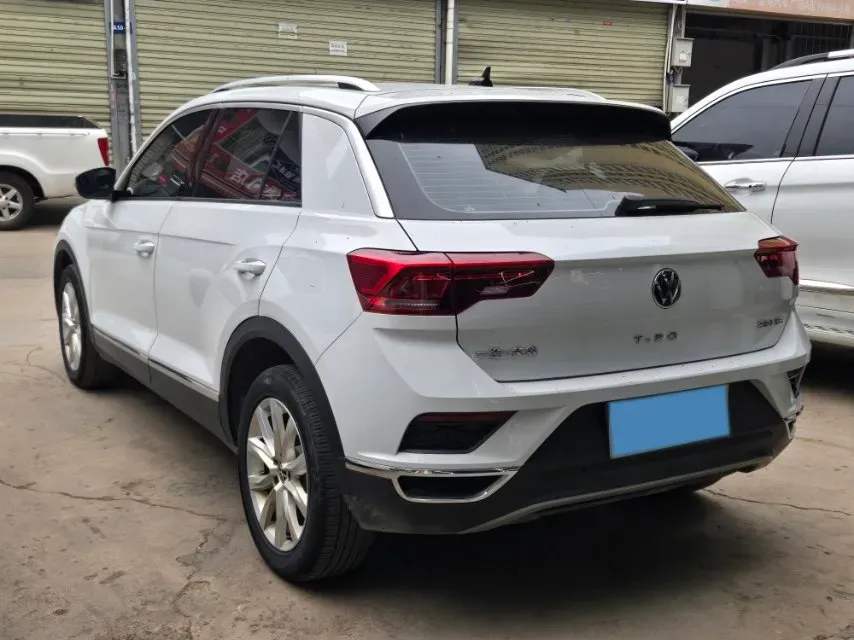 2022 Volkswagen T-Roc 1.4T 150HP L4 7DCT,autocango,china used car exporter,china ev exporter,chinese used car exporter,chinese used ev exporter