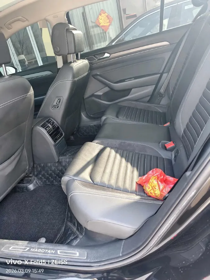 2020 Volkswagen Magotan 2.0T 186HP L4 7DCT,autocango,china used car exporter,china ev exporter,chinese used car exporter,chinese used ev exporter