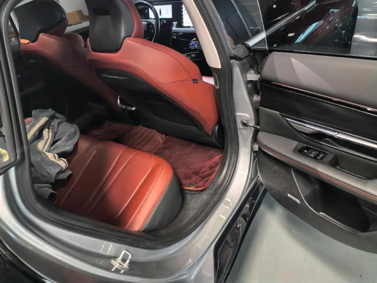 2020 Xpeng P7 BEV 70.8KWH,autocango,china used car exporter,china ev exporter,chinese used car exporter,chinese used ev exporter