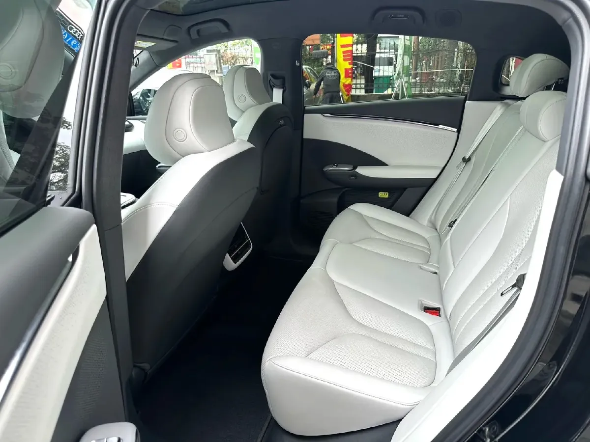 2025 Xpeng G7 BEV,autocango,china used car exporter,china ev exporter,chinese used car exporter,chinese used ev exporter