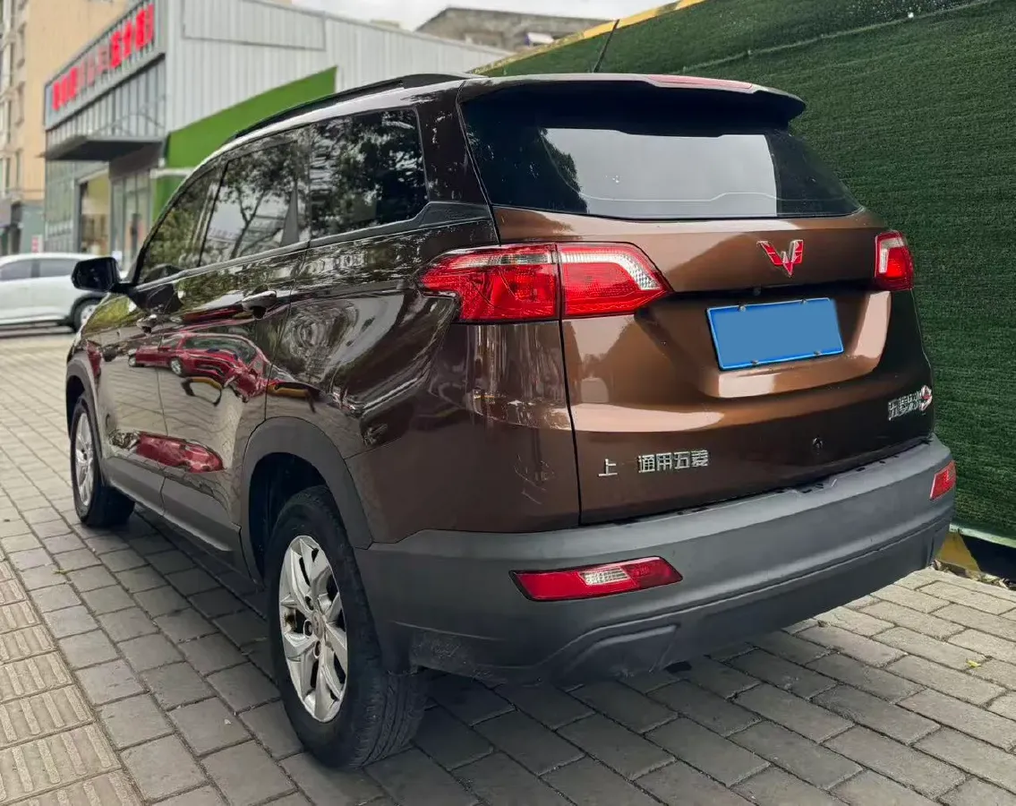 2019 WuLing HongGuang S3 1.5L 99HP L4 6MT,autocango,china used car exporter,china ev exporter,chinese used car exporter,chinese used ev exporter