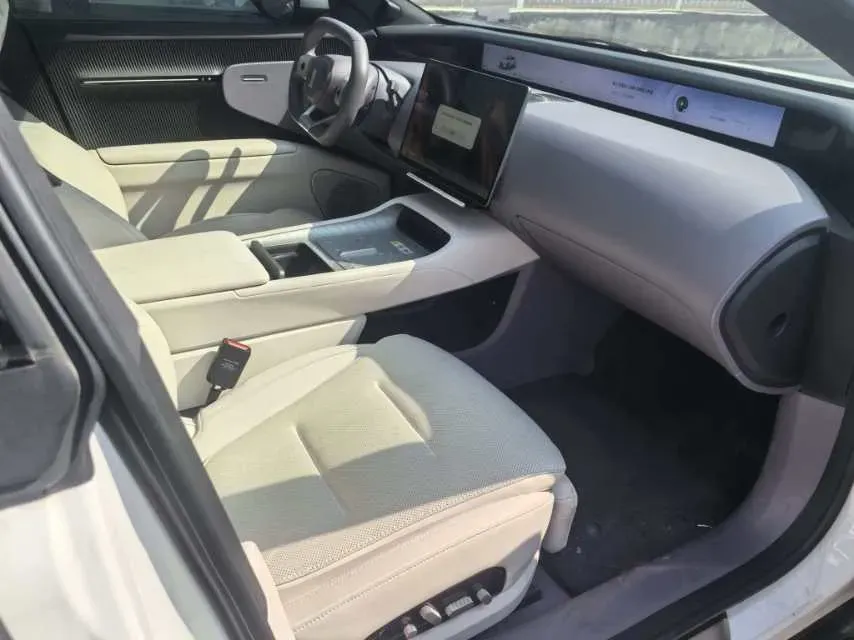 2025 Avatr 12 1.5T 156HP L4 REEV 39.05KWH,autocango,china used car exporter,china ev exporter,chinese used car exporter,chinese used ev exporter