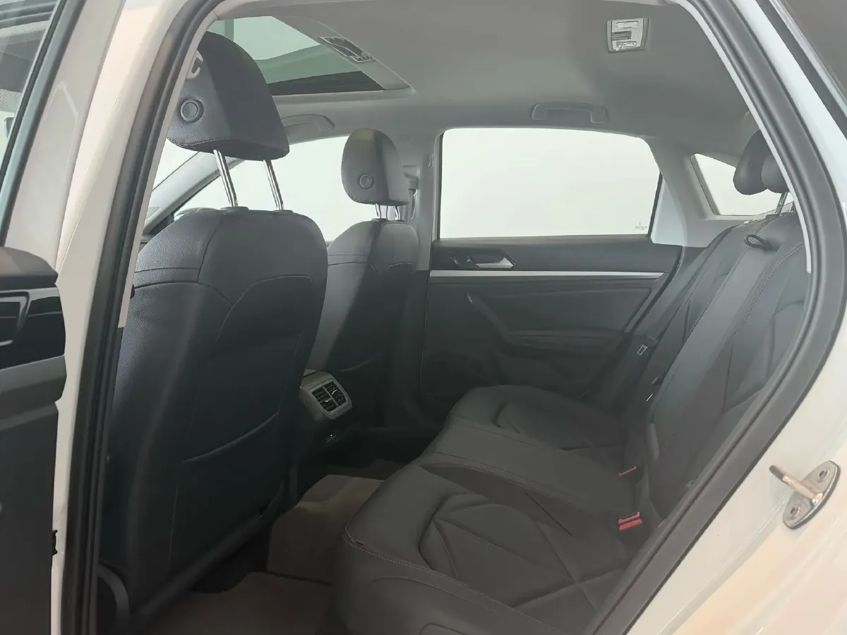 2024 Volkswagen Lavida 1.5T 160HP L4 7DCT,autocango,china used car exporter,china ev exporter,chinese used car exporter,chinese used ev exporter