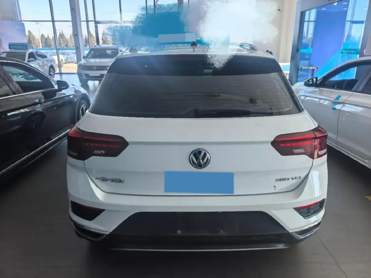 2019 Volkswagen T-Roc 1.4T 150HP L4 7DCT,autocango,china used car exporter,china ev exporter,chinese used car exporter,chinese used ev exporter