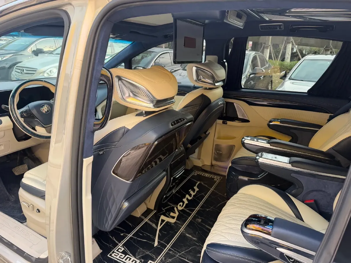 2020 Buick GL8 2.0T 237HP L4 9AT,autocango,china used car exporter,china ev exporter,chinese used car exporter,chinese used ev exporter