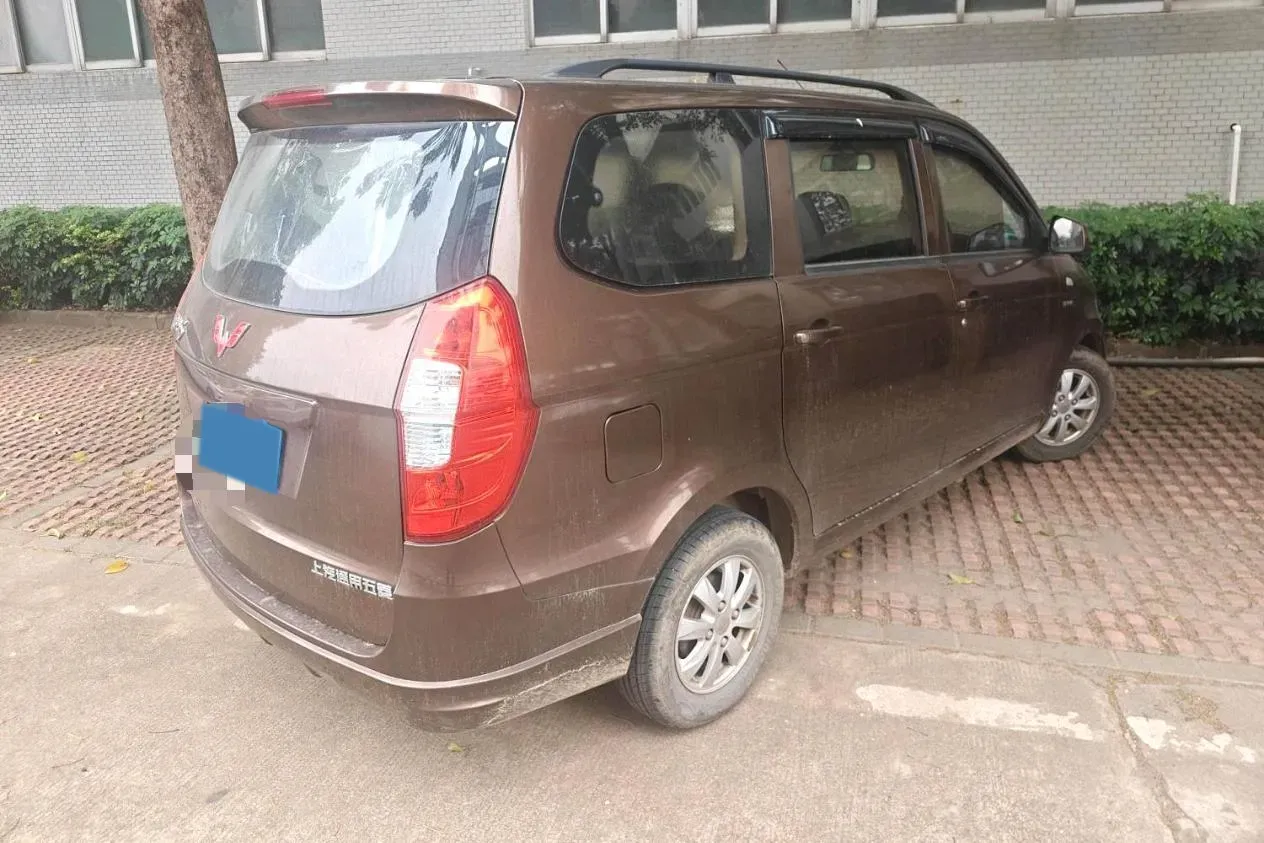 2018 WuLing HongGuang 1.5L 105HP L4 5MT,autocango,china used car exporter,china ev exporter,chinese used car exporter,chinese used ev exporter