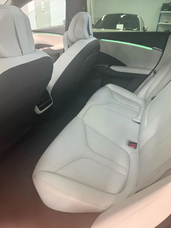 2025 Xpeng G7 BEV,autocango,china used car exporter,china ev exporter,chinese used car exporter,chinese used ev exporter