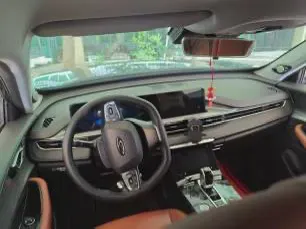 2021 Chery Tiggo 8 Plus 1.6T 197HP L4 7DCT,autocango,china used car exporter,china ev exporter,chinese used car exporter,chinese used ev exporter