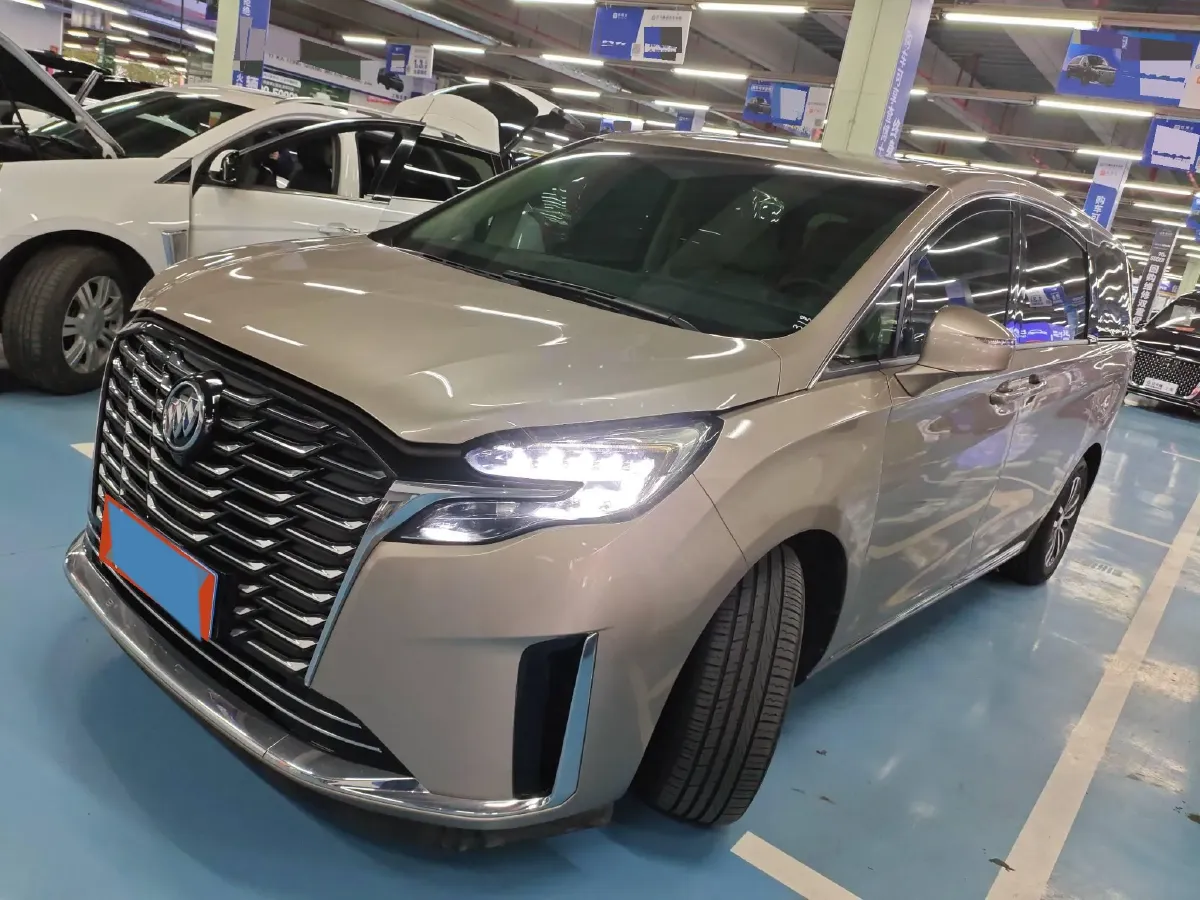 2023 Buick GL8 2.0T 237HP L4 9AT,autocango,china used car exporter,china ev exporter,chinese used car exporter,chinese used ev exporter