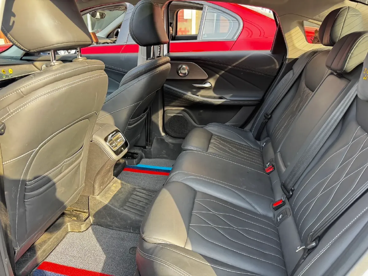 2022 Chery Arrizo 8 1.6T 197HP L4 7DCT,autocango,china used car exporter,china ev exporter,chinese used car exporter,chinese used ev exporter