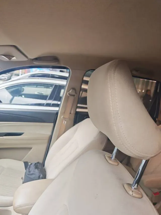 2019 WuLing HongGuang 1.5L 99HP L4 6MT,autocango,china used car exporter,china ev exporter,chinese used car exporter,chinese used ev exporter