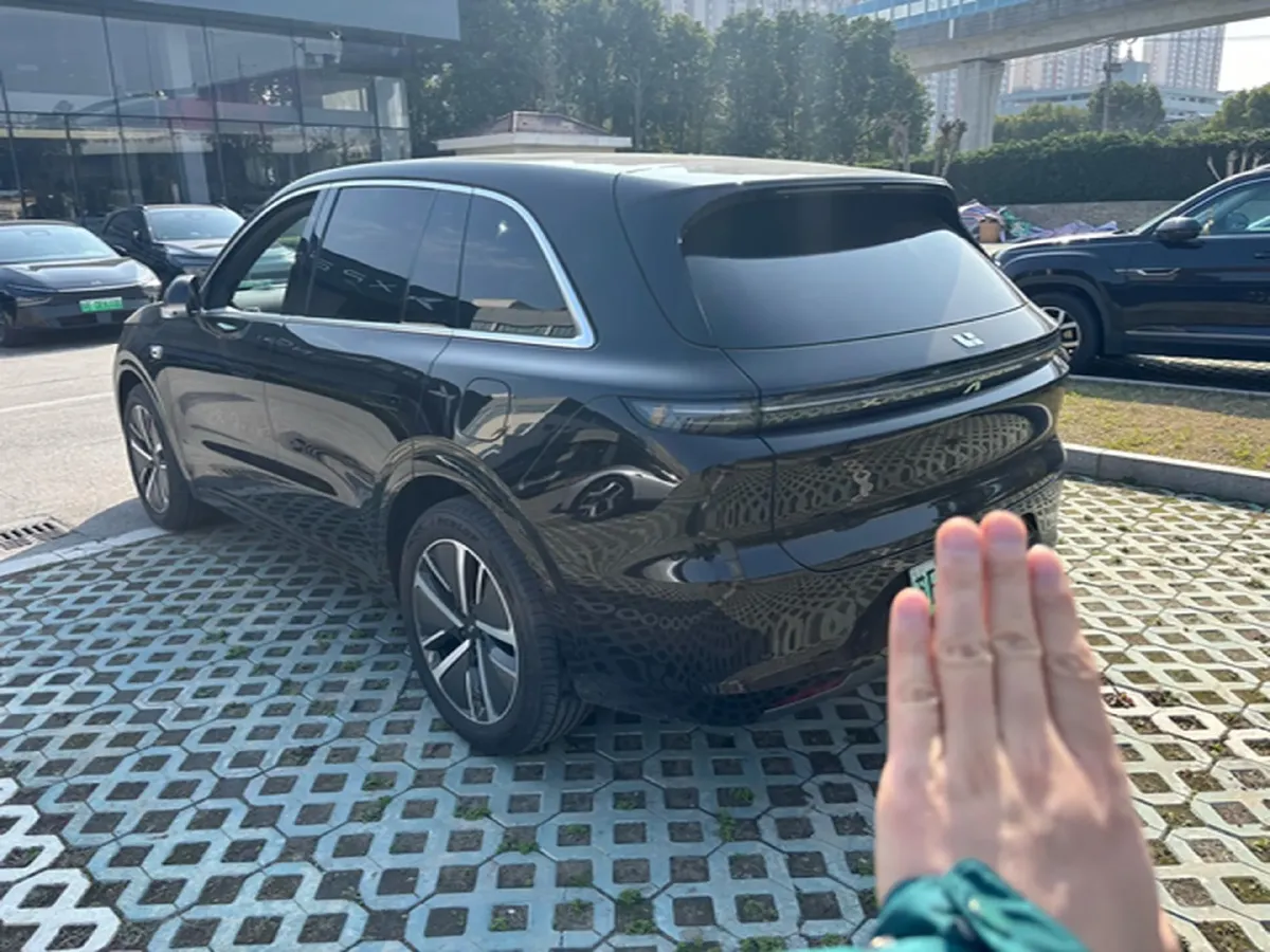 2024 Li L6 Range Extended 154HP L4 REEV 36.8KWH,autocango,china used car exporter,china ev exporter,chinese used car exporter,chinese used ev exporter