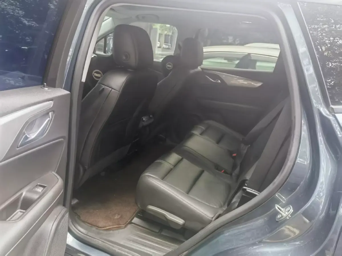 2020 Chevrolet Blazer 2.0T 237HP L4 9AT,autocango,china used car exporter,china ev exporter,chinese used car exporter,chinese used ev exporter