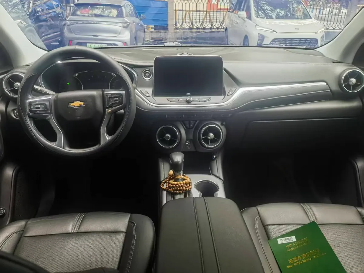 2020 Chevrolet Blazer 2.0T 237HP L4 9AT,autocango,china used car exporter,china ev exporter,chinese used car exporter,chinese used ev exporter