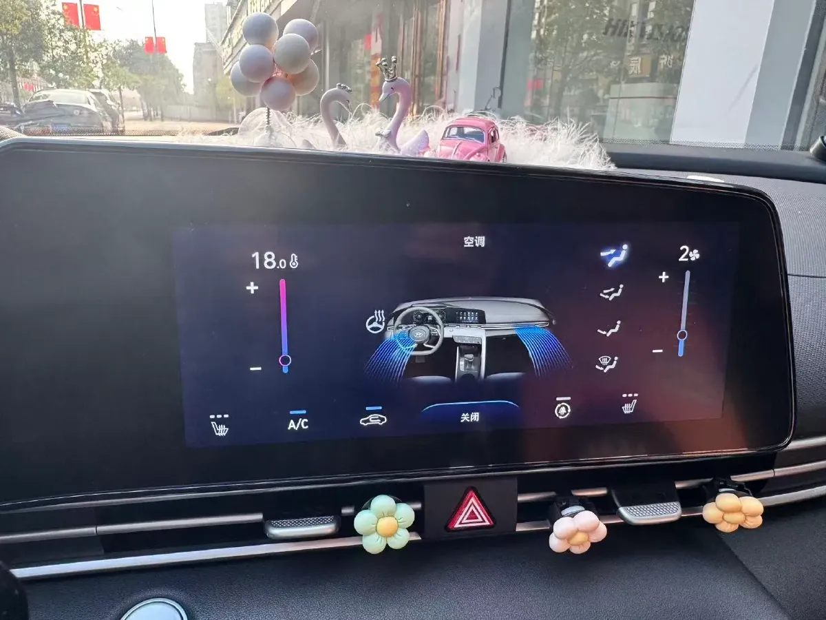 2021 Hyundai Elantra 1.5L 115HP L4 CVT,autocango,china used car exporter,china ev exporter,chinese used car exporter,chinese used ev exporter