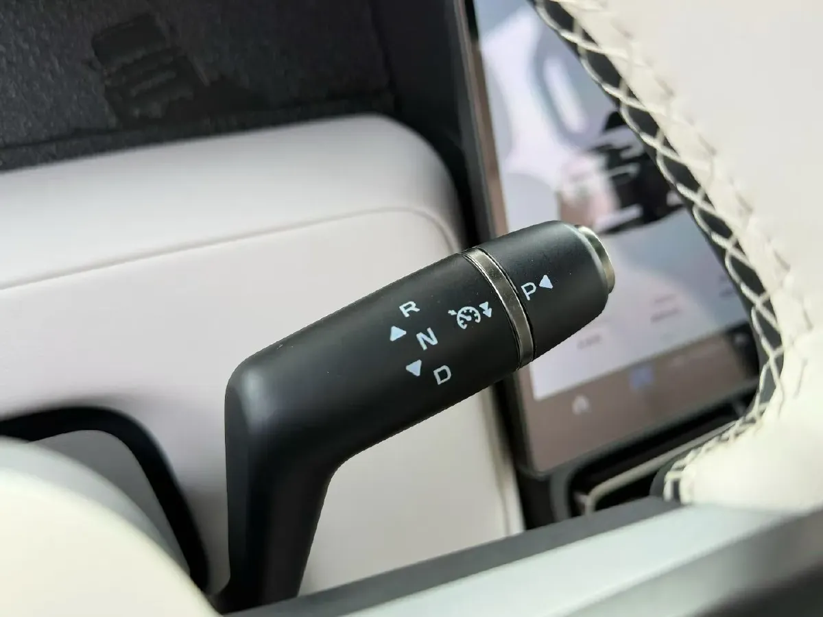 2025 iCAR iCAR Super V23 BEV 59.93KWH,autocango,china used car exporter,china ev exporter,chinese used car exporter,chinese used ev exporter