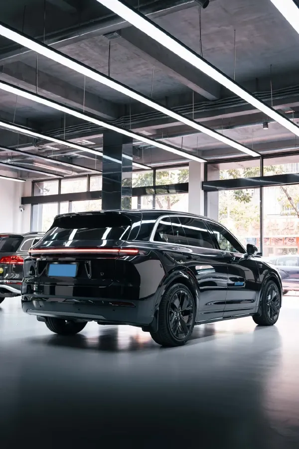 2024 Li L7 Range Extended 154HP REEV 42.8KWH,autocango,china used car exporter,china ev exporter,chinese used car exporter,chinese used ev exporter