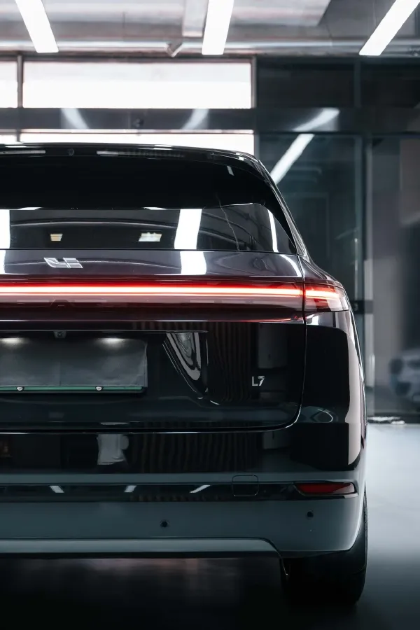 2024 Li L7 Range Extended 154HP REEV 42.8KWH,autocango,china used car exporter,china ev exporter,chinese used car exporter,chinese used ev exporter