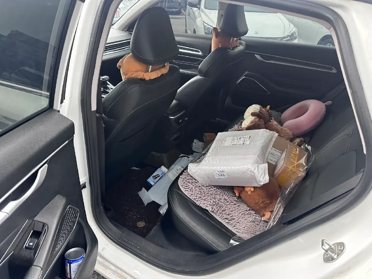 2022 Geely Emgrand 1.5L 114HP L4 CVT,autocango,china used car exporter,china ev exporter,chinese used car exporter,chinese used ev exporter